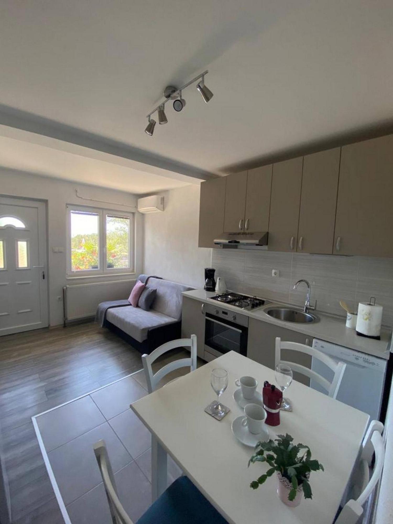 Rural Apartment Ante Дрниш Екстер'єр фото